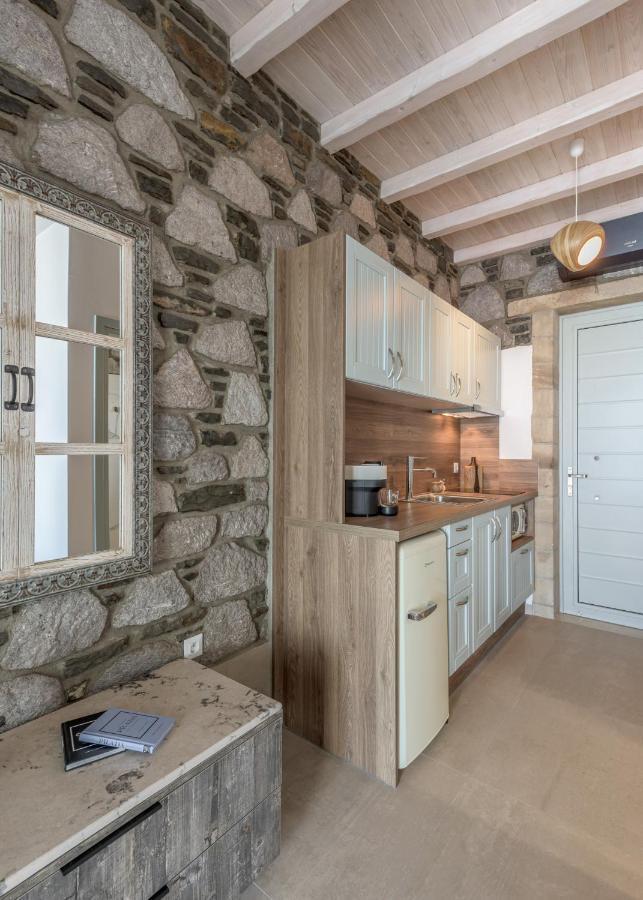 Hilltop Suites Milos Mytakas Exteriör bild